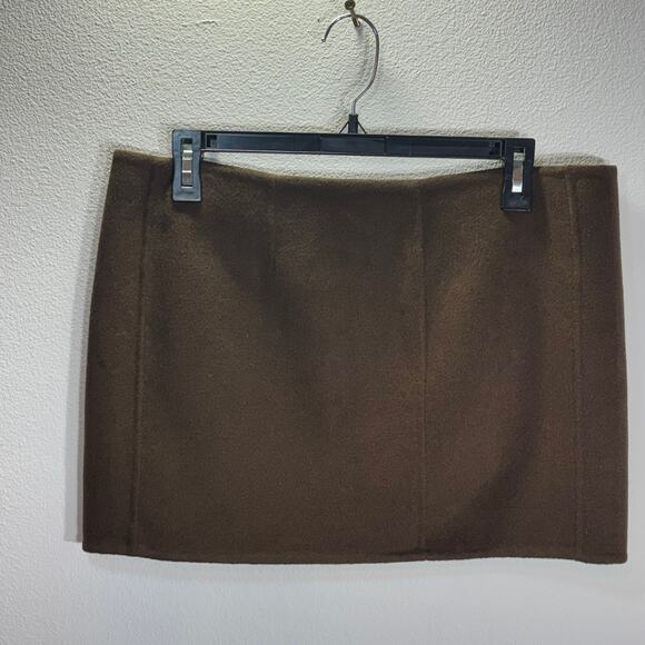 LPA Brown Wool Blend Mini Skirt Size M Soft Fall Winter Neutral Chic - Picture 2 of 10